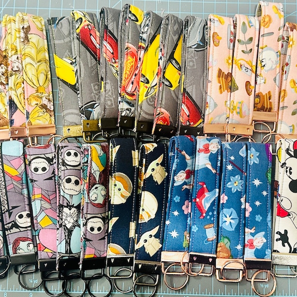 Set of 10 Fish Extender Gifts, Cruise Gifts for Pixie Dusting, Ten Key Fobs, FE Gifts, Party Favor, Cruise Cabin Gift, FREE Giftwrap