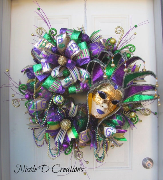 DIY Mardi Gras/ Carnival Ideas  Mardi gras crafts, Mardi gras decorations,  Mardi gras wreath