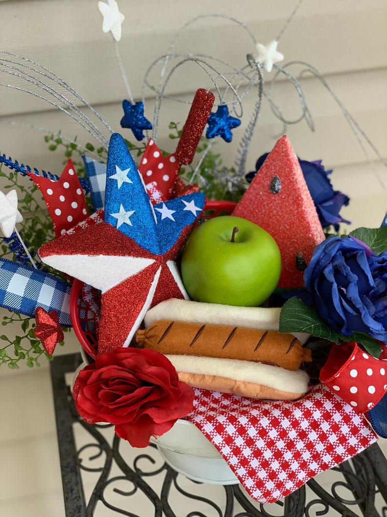 4th of July Centerpiece Patriotic Centerpiece Patriotic Floral Arrangement Summer Picnic Centerpiece image 2