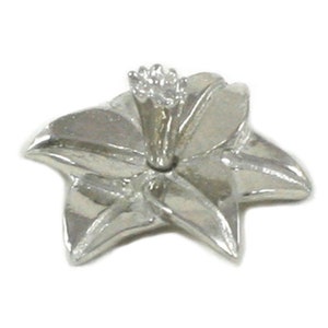 Daffodil Flower Ringholder - Pewter Ring Holder - Symbol of Hope - Poetry - Great Shower, Wedding or Bridesmaid Gifts, Best Friend, Teacher