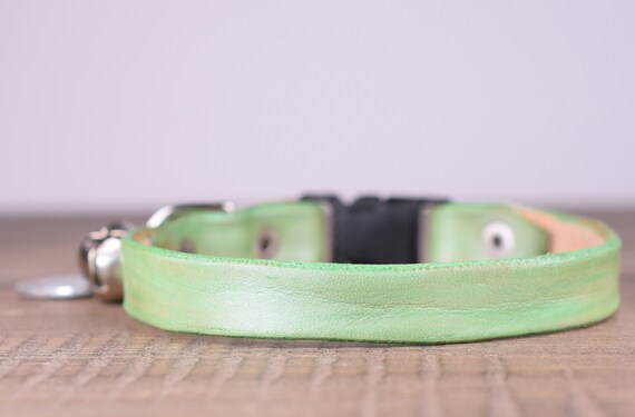 Green Pearl Leather Cat Collar Custom Safety - Leather Cat Collar Breakaway Green Pearl Leather Cat Collar Custom Safety - Leather Cat Collar Breakaway