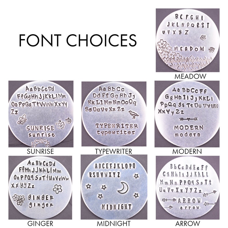 Puede incluir: Imagen que muestra seis opciones de fuentes para art&iacute;culos personalizados. Cada fuente se muestra en un disco met&aacute;lico circular, con el nombre de la fuente y una muestra del alfabeto. Las fuentes incluyen Meadow, Sunrise, Typewriter, Modern, Ginger, Midnight y Arrow.