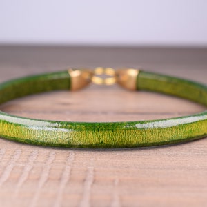 Leder Halsband - Haushalsband für Hunde - Haushalsband für Windhunde - Whippet Halsband in Grün - Messing Hardwares