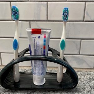 Glossy Black Ceramic Toothbrush and Toothpaste Holder