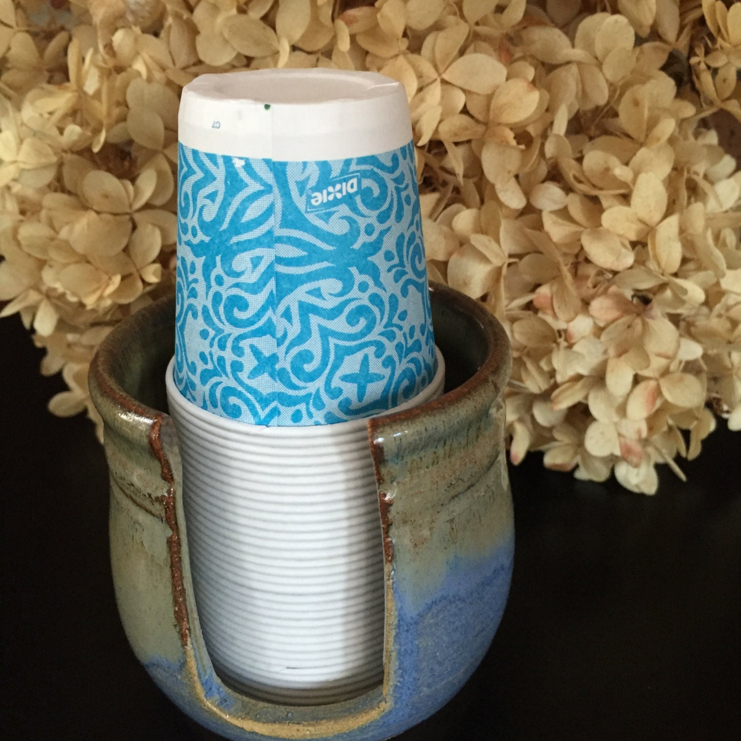 Dixie Cup Dispenser Bathroom Cup Holder Disposable Cup Dispenser Paper Cup  Holder in Lapis Blue and Cappuccino Brown 