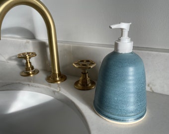 Soap Pump Liquid Soap Dispenser Lotion Bottle in Slate Blue