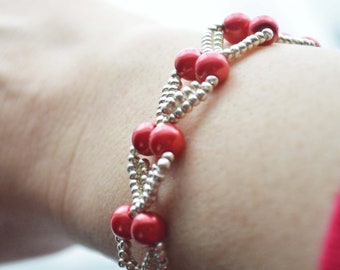 Valentine's Day heart beaded bracelet