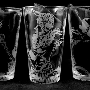 Y&#39;shtola Laser Engraved Pint Glass