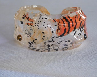 Joyce Francis Lucite Clear Reverse Carved Painted Tiger Flower Bangle Bracelet Signed