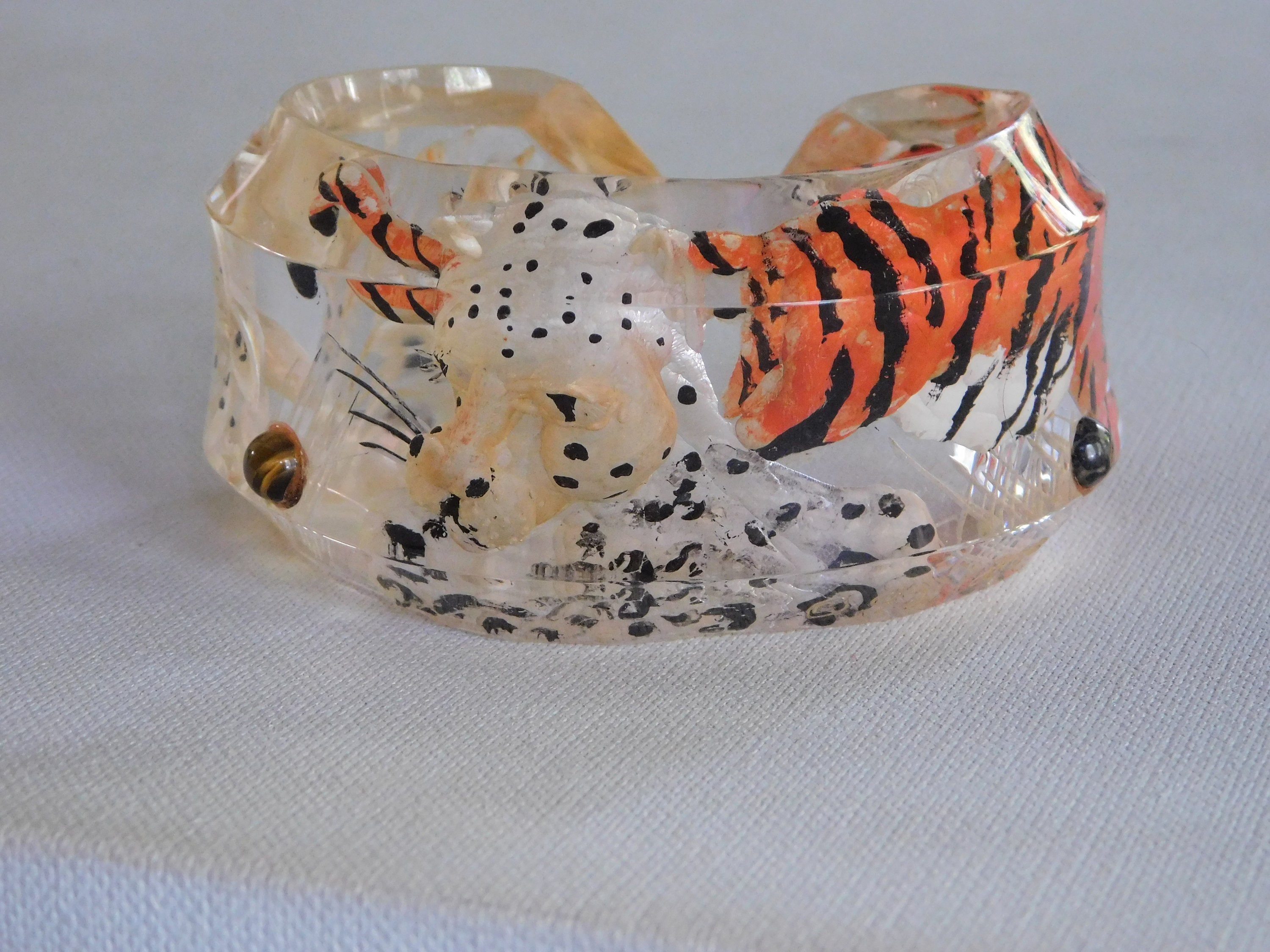 Floral Joyce‎ Francis lucite bracelet JOYCE FRANCIS Amazing Pink Birds & Flowers Reverse Carved  main image 4