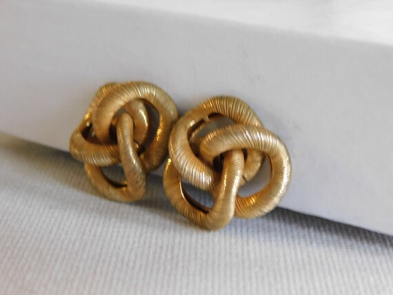 Gold Miriam Haskell Triple Loop Clip On Earrings - image 5