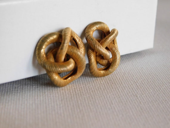 Gold Miriam Haskell Triple Loop Clip On Earrings - image 2