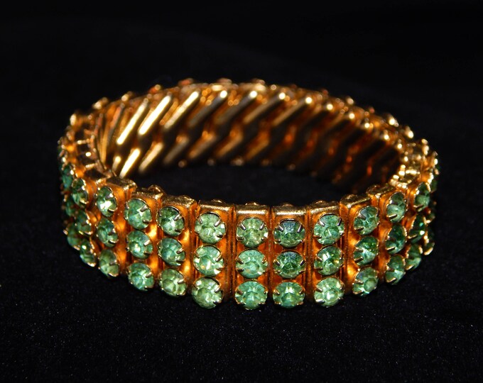 SOLD Vintage British Hong Kong Bracelet Gold Tone Green Rhinestone