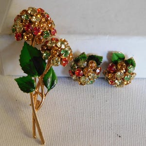Gold Orange Green Yellow Rhinestone Figural Flower Brooch Pin Clip On Earrings Jewelry Set