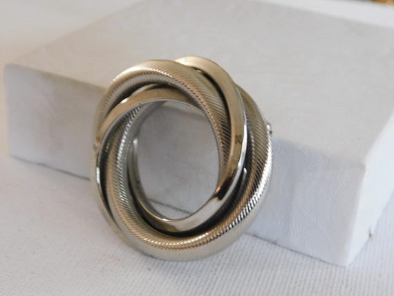 Brushed Shiny Triple Layered Open Circle Brooch P… - image 5