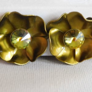 Green Metal AB Rhinestone Aurora Borealis 3D Figural Flower Clip On Floral Earrings