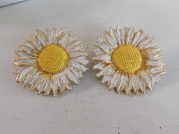 Extra Large Gold Round White Yellow Daisy Flower … - image 2