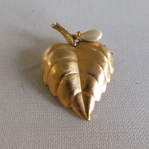 Gold Leaf White Faux Pearl Avon Perfume Locket Brooch Pin