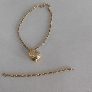 Avon Perfume Pendant Necklace Bracelet