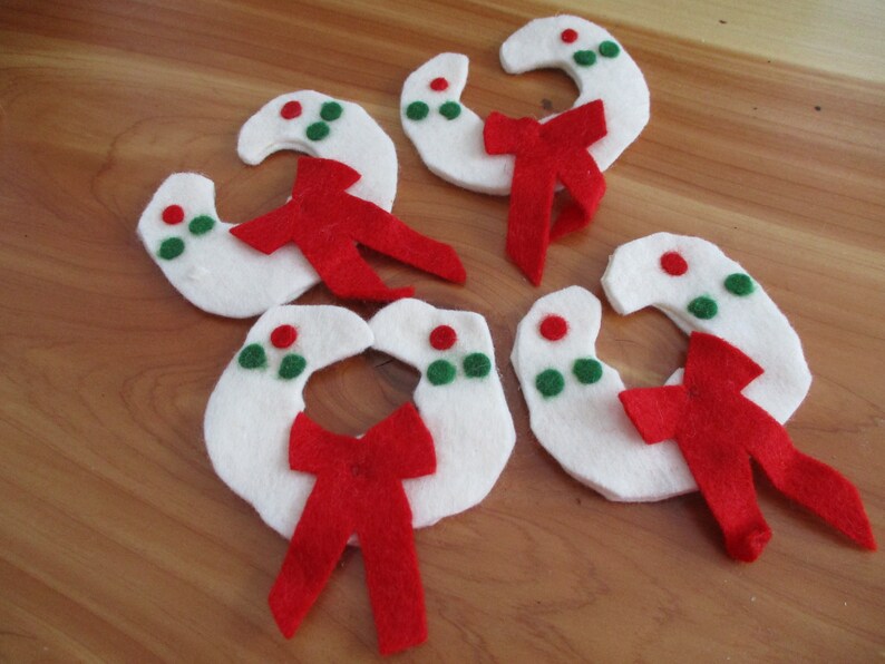 Vintage Christmas Appliques 25 White Felt Ornaments Etsy