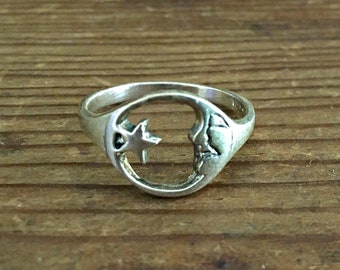Smiling Crescent Moon and Star Ring ~ Sterling Silver Moon and Star Ring ~ Celestial Sterling Silver Ring