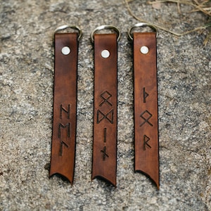 Personalisierter Runen Schlüsselanhänger/Lanyard