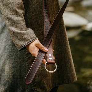 Mens Medieval Ring Belt With Viking Age Art