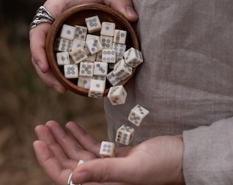 D6 Viking/Medieval Betting Bone Dice 1/2 Inch Thick