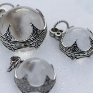 XL-XXL Gotland Lens Mountain Quartz Pendant