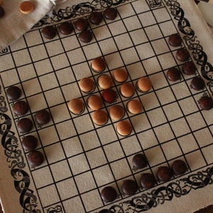 Hnefatafl Viking Chess Game Board image 7