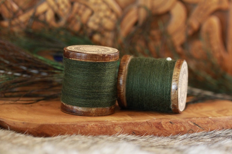 Green Sewing and Embroidery Thread 100% wool image 3