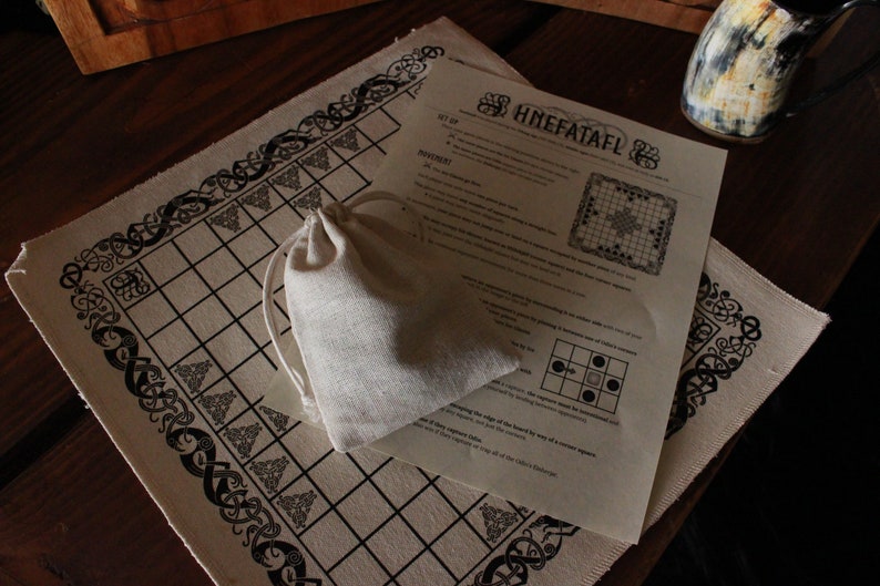 Hnefatafl Viking Chess Game Board image 3