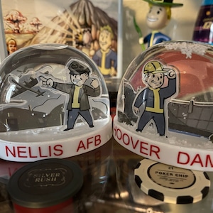 Fallout New Vegas - Snow Globes