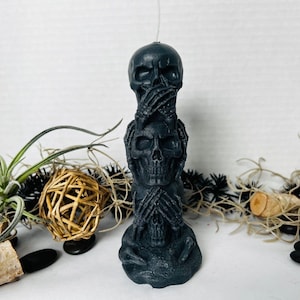 Skull hear no evil, see no evil, speak no evil