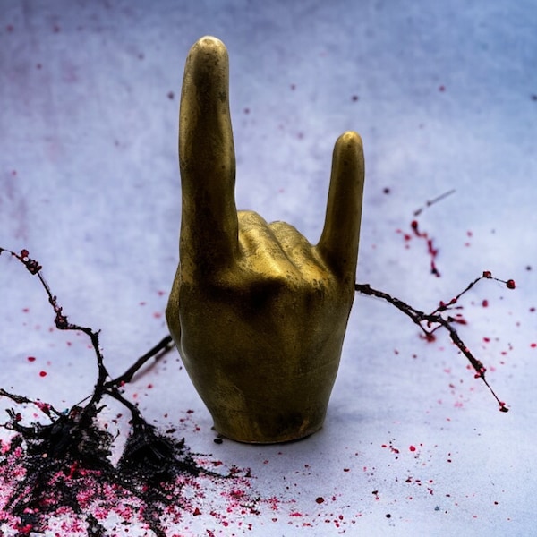 Rock on - hand gesture desk statue