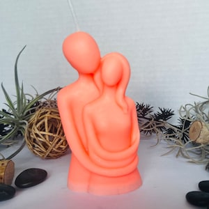 Give me a hug - novelty candle