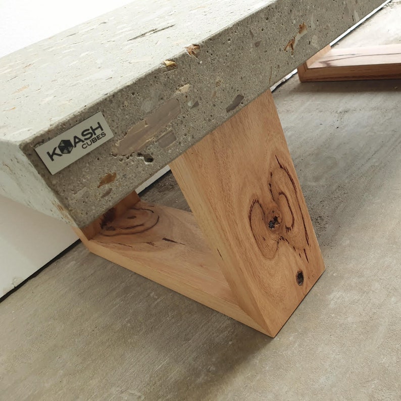 Polished concrete grey coffee table 1.2 x 600mm, Vic Ash hardwood loop end base. afbeelding 4