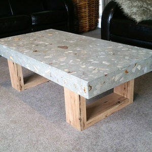 Polished concrete grey coffee table 1.2 x 600mm, Vic Ash hardwood loop end base. afbeelding 1