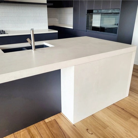 Encimera de isla de cocina de hormigón blanco, bancos de servicio o isla de  hormigón real hechos a mano para cocinas interiores o exteriores o mesa de  hormigón. - Etsy España, image size:570x570