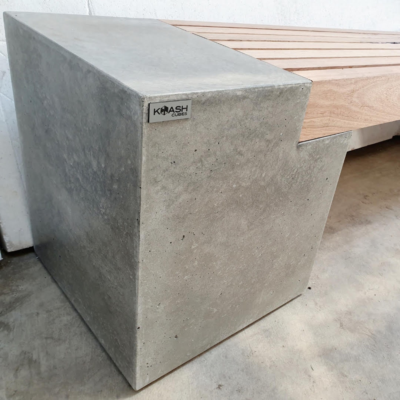 3m Custom Concrete Bench Seat With Timber Slats. - Etsy