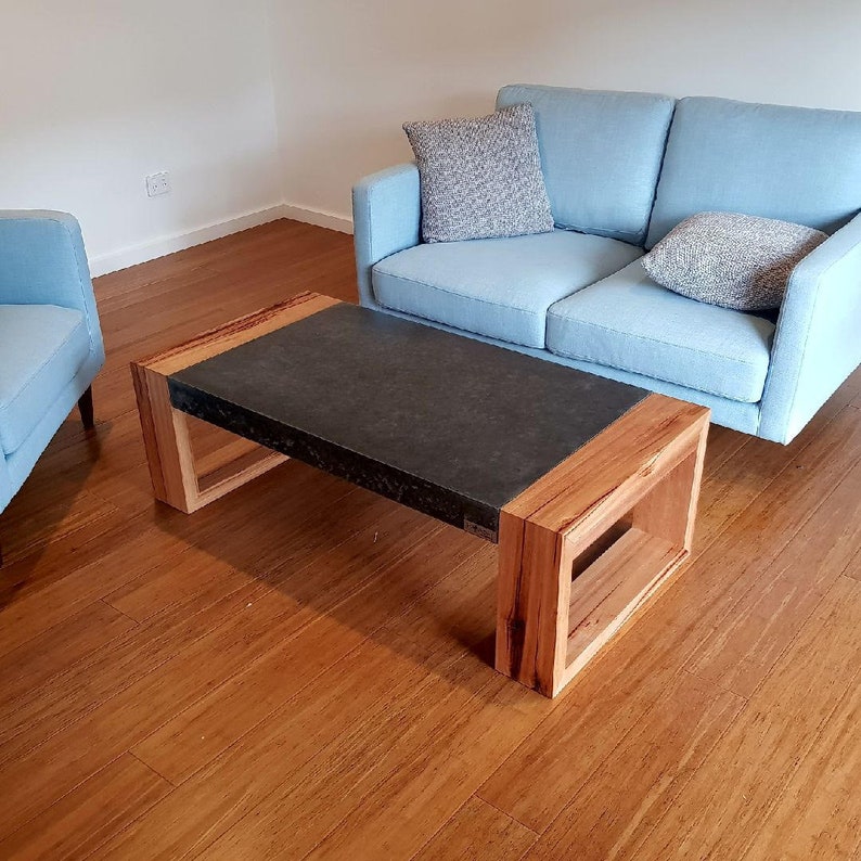 Polished concrete grey coffee table 1.2 x 600mm, Vic Ash hardwood loop end base. afbeelding 10