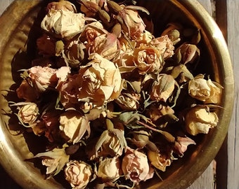 Organic Dried Rose Buds (Rosa alba) - from the Bulgarian Rose Valley