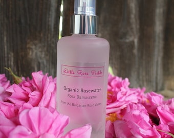 Acqua di rose biologica dalla Bulgaria