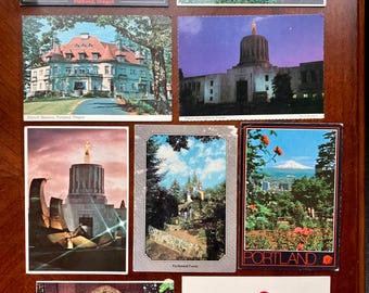 Beautiful set of vintage Oregon Landmark Postcards