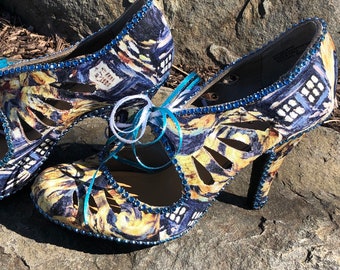 Baby Doll Vintage DOCTOR WHO TARDIS Van Gogh Heels