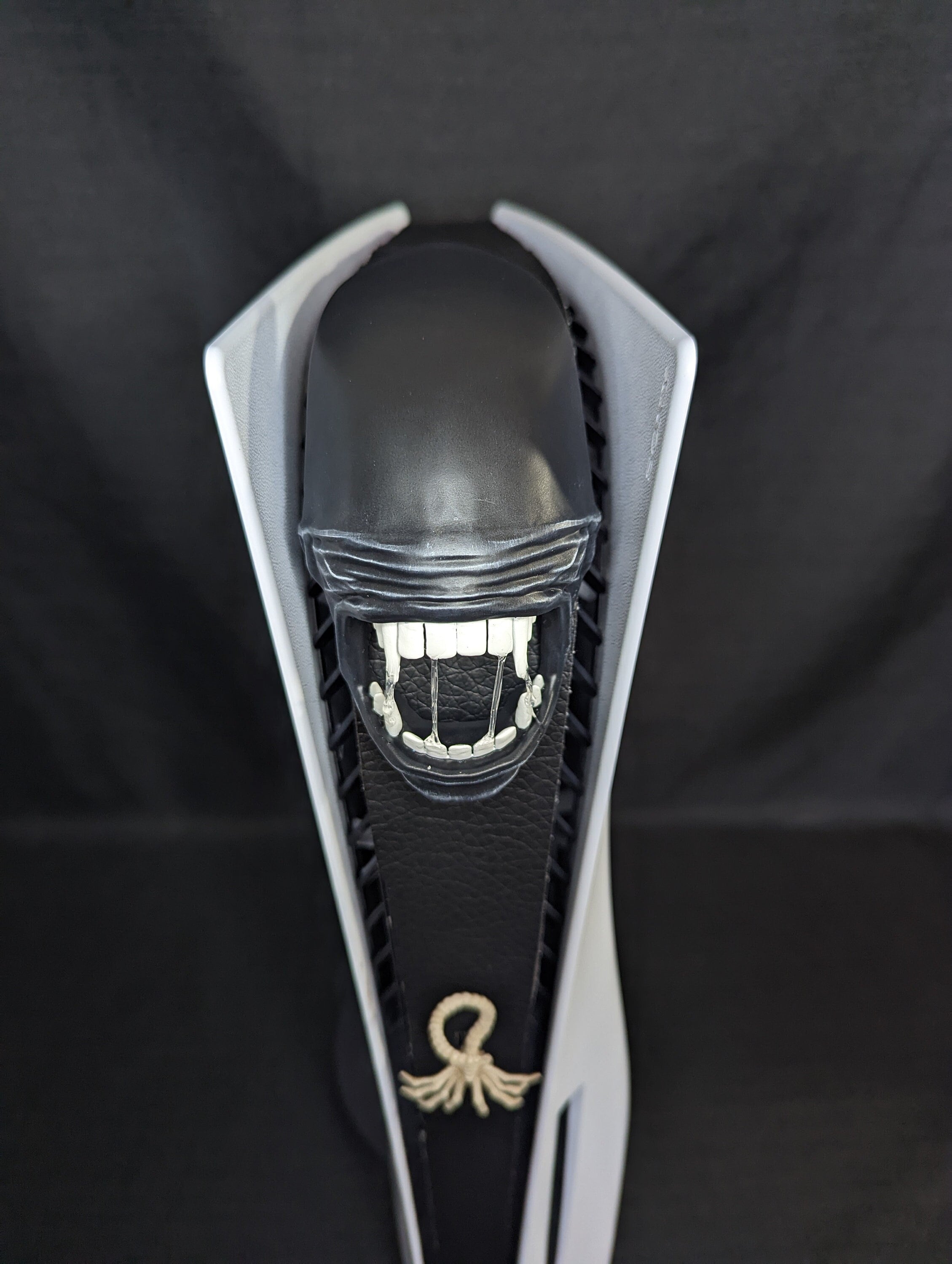 Playstation 5 Xenomorph and Facehugger Accessories - Etsy