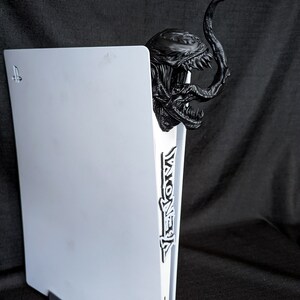 Spiderman Venom Playstation 5 Venom Head And Text Accessories bild 9