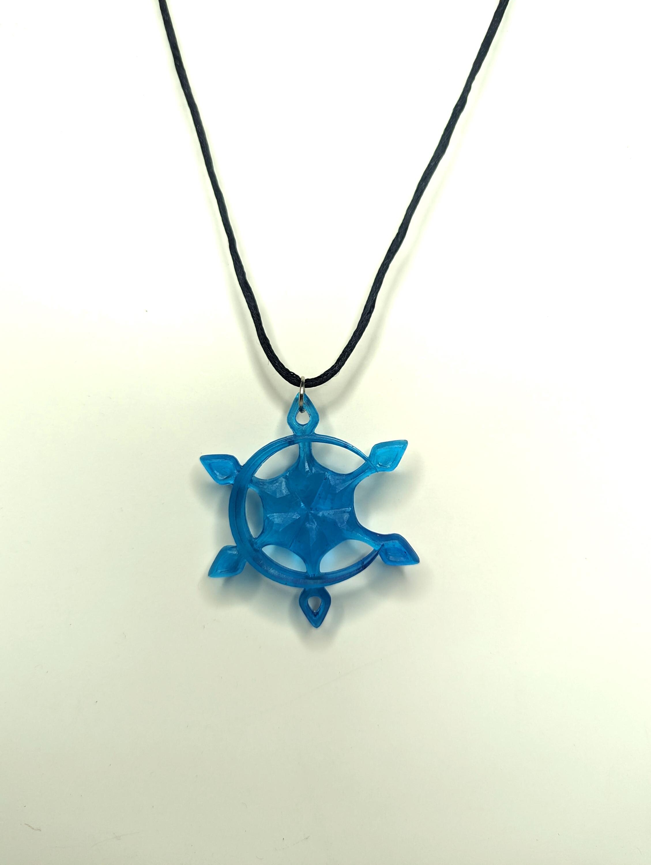Luna Snow Themed Snowflake Necklace - Etsy