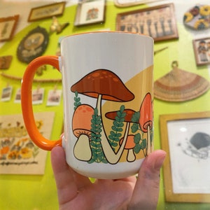 Mushroom Coffee Mug: Vintage 70s Style, Large 15 oz