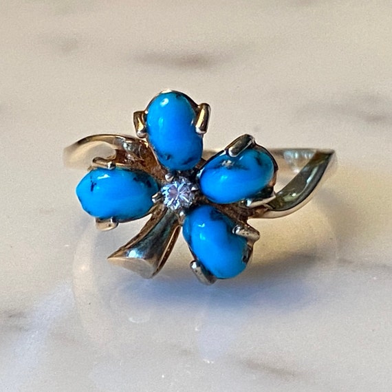 14K Gold Turquoise and Diamond Flower Ring